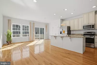 13528 Kildare Hills Terrance, Germantown, MD 20874 - Photo 2