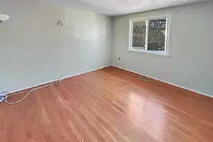 14423 Pebble Hill Ln, North Potomac, MD 20878 - Photo 12