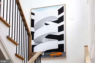 6970 West Ave, Chevy Chase, MD 20815 - Photo 32