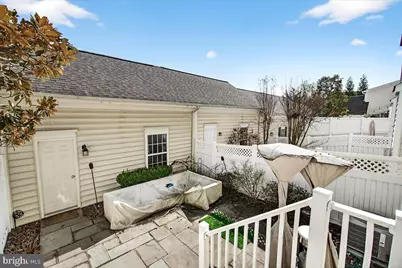 910 Featherstone Street, Gaithersburg, MD 20878 - Photo 28