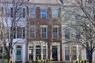 910 Featherstone St, Gaithersburg, MD 20878 - Photo 2