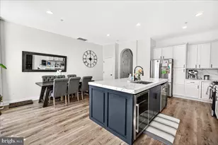 910 Featherstone St, Gaithersburg, MD 20878 - Photo 10