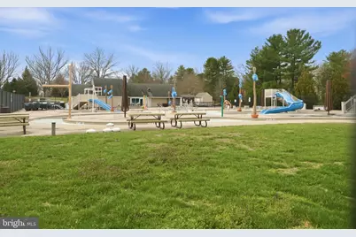 10025 Maple Leaf Drive, Gaithersburg, MD 20886 - Photo 34