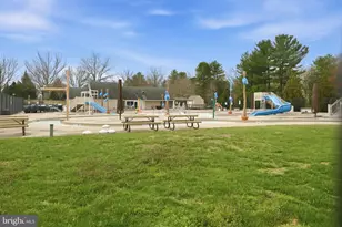 10025 Maple Leaf Dr, Gaithersburg, MD 20886 - Photo 34