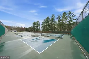 10025 Maple Leaf Dr, Gaithersburg, MD 20886 - Photo 30