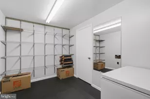 10025 Maple Leaf Dr, Gaithersburg, MD 20886 - Photo 28