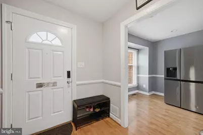 10025 Maple Leaf Drive, Gaithersburg, MD 20886 - Photo 6