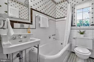 402 Dale Dr, Silver Spring, MD 20910 - Photo 12