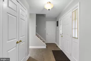 419 Watts Branch Pkwy, Potomac, MD 20854 - Photo 4