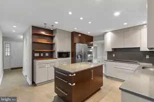 419 Watts Branch Pkwy, Potomac, MD 20854 - Photo 14