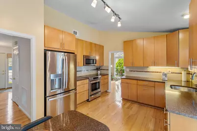 6 Chancelet Court, Rockville, MD 20852 - Photo 10