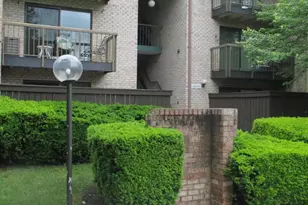 10026 Stedwick Rd, Gaithersburg, MD 20886 - Photo 2