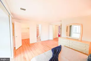 19014 Montgomery Village Ave, Gaithersburg, MD 20886 - Photo 8