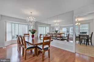 12228 Tildenwood Dr, Rockville, MD 20852 - Photo 16