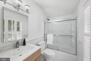 6 Leland Ct, Chevy Chase, MD 20815 - Photo 34