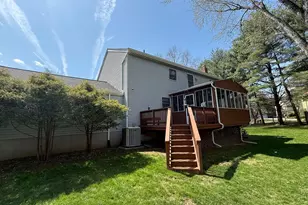 17205 Blossom View Dr, Olney, MD 20832 - Photo 2