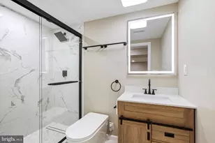 4603 Iris Pl, Rockville, MD 20853 - Photo 28
