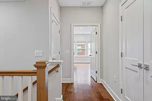 10274 Grosvenor Pl, North Bethesda, MD 20852 - Photo 38