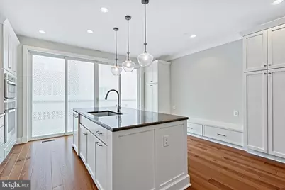 10274 Grosvenor Place, North Bethesda, MD 20852 - Photo 22