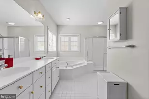 1377 Main St, Gaithersburg, MD 20878 - Photo 32