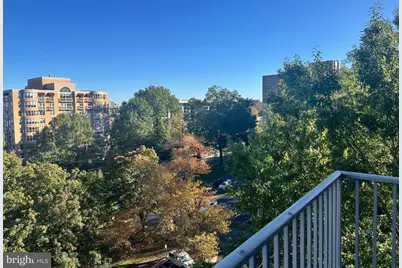 8315 Brook Lane #2-902, Bethesda, MD 20814 - Photo 4