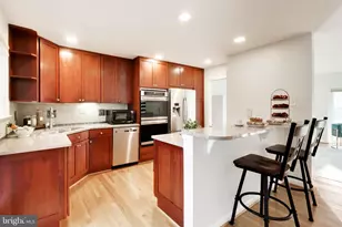 6514 Wilmett Rd, Bethesda, MD 20817 - Photo 8