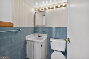 1111 University Blvd W, Silver Spring, MD 20902 - Photo 16