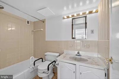 1111 University Boulevard W #1016 & 1017, Silver Spring, MD 20902 - Photo 20