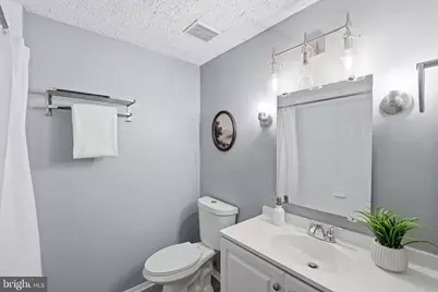 105 Holdcroft Lane, Gaithersburg, MD 20878 - Photo 38