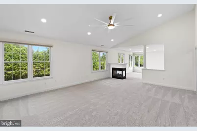 16809 Harbour Town, Ashton, MD 20861 - Photo 32