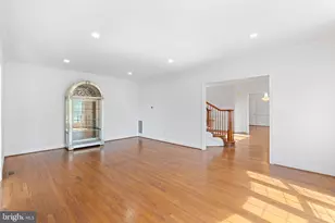 16809 Harbour Town, Ashton, MD 20861 - Photo 10