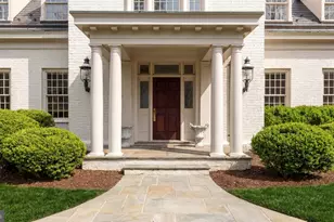 8600 Country Club Dr, Bethesda, MD 20817 - Photo 6
