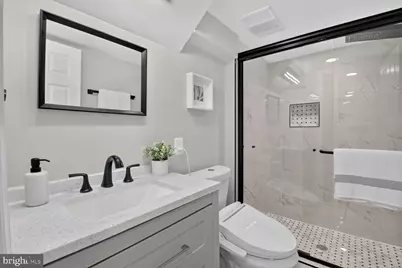 211 Charles Street, Rockville, MD 20850 - Photo 24