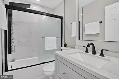 211 Charles Street, Rockville, MD 20850 - Photo 16