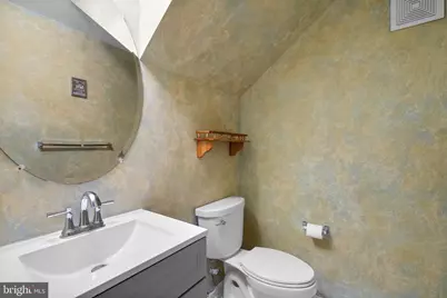 204 Fallsgrove Boulevard #20, Rockville, MD 20850 - Photo 16