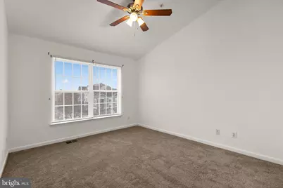 204 Fallsgrove Boulevard #20, Rockville, MD 20850 - Photo 18