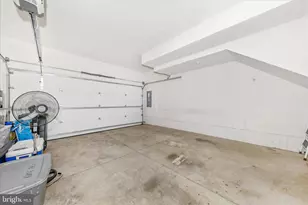 8074 Flatbush St, Rockville, MD 20855 - Photo 6