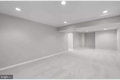 211 Holmard Street, Gaithersburg, MD 20878 - Photo 46