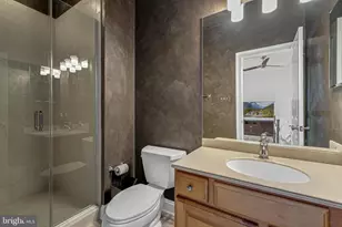 10021 Counselman Rd, Potomac, MD 20854 - Photo 28