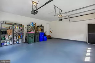 20233 Sweet Meadow Ln, Gaithersburg, MD 20882 - Photo 32