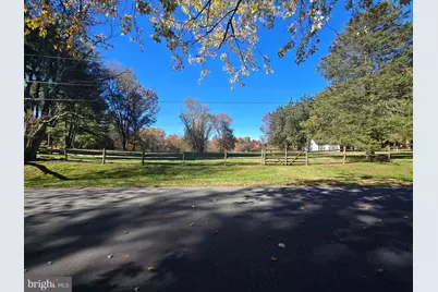 15204 Water Oak Drive, Gaithersburg, MD 20878 - Photo 4