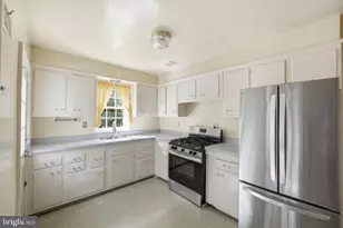 5216 Farrington Rd, Bethesda, MD 20816 - Photo 54