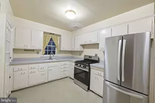 5216 Farrington Rd, Bethesda, MD 20816 - Photo 12