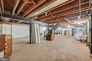 5216 Farrington Rd, Bethesda, MD 20816 - Photo 34