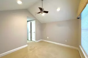 11837 Regents Park Dr, Germantown, MD 20876 - Photo 34