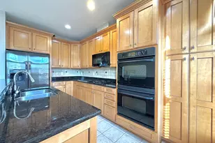 11837 Regents Park Dr, Germantown, MD 20876 - Photo 14