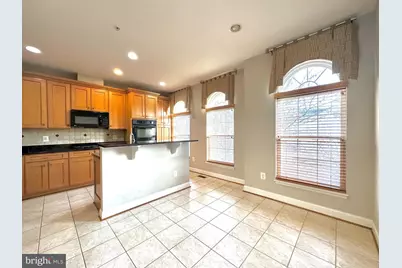 11837 Regents Park Drive, Germantown, MD 20876 - Photo 12