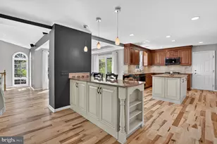 11305 Kings Valley Dr, Damascus, MD 20872 - Photo 8