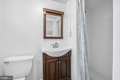 4214 Oakridge Lane, Chevy Chase, MD 20815 - Photo 32