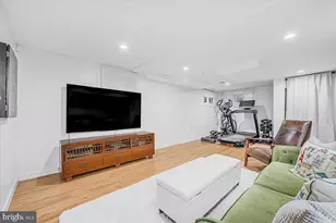 4214 Oakridge Ln, Chevy Chase, MD 20815 - Photo 34